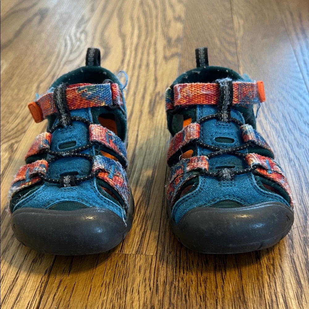 Keen Sandals size Toddler 6